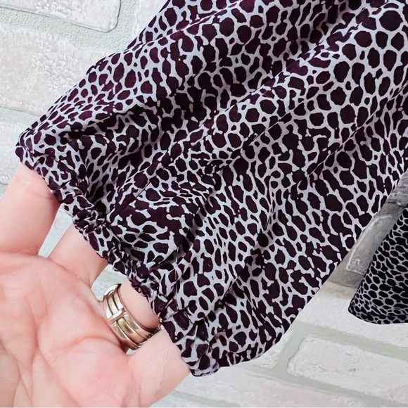 Rungolee Silk Popover Tunic Long Sleeve Animal Print Blouse Size S - Picture 7 of 9